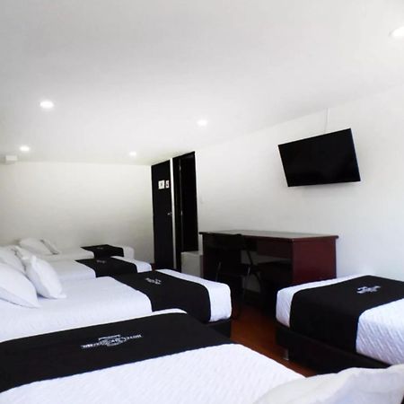 Hotel Colonial Internacional Богота Екстер'єр фото