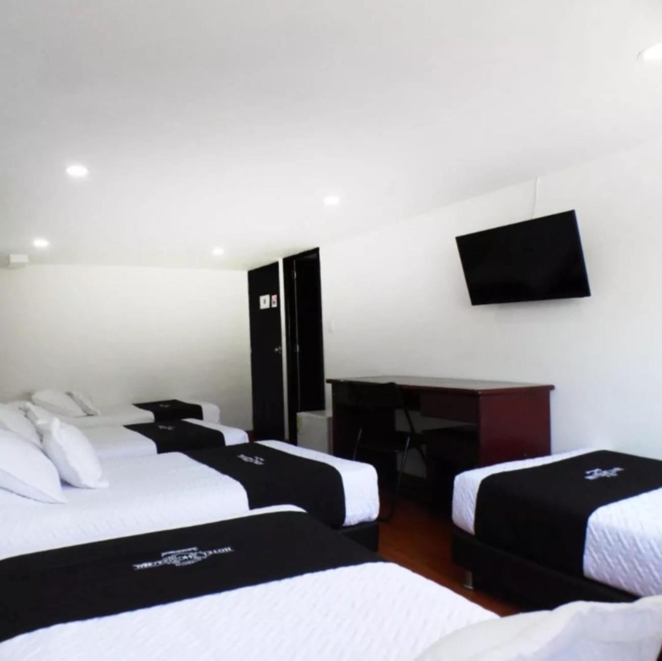 Hotel Colonial Internacional Богота Екстер'єр фото